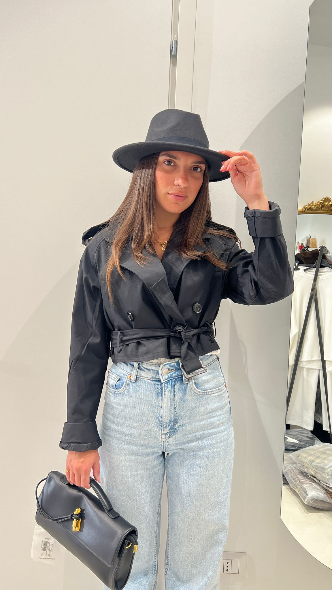 Trench Crop Black
