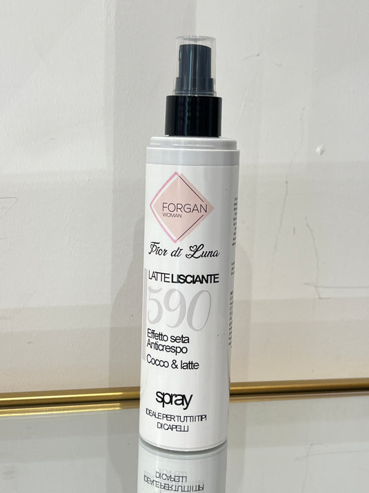 Latte lisciante per capelli