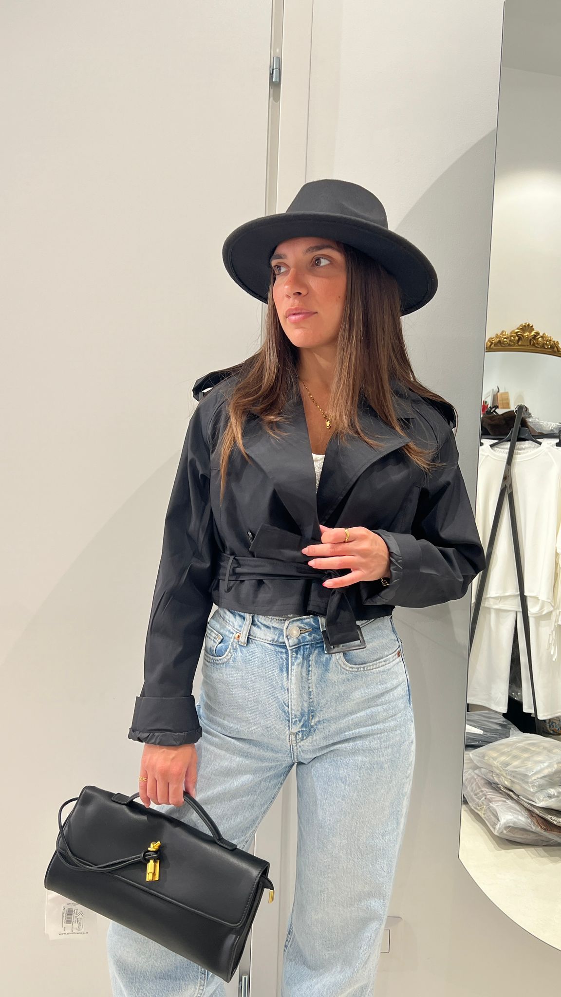 Trench Crop Black