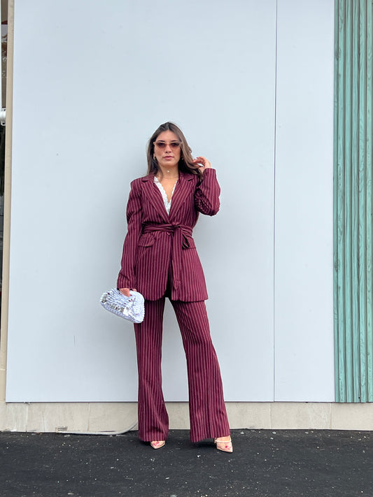 Tailleur Gessato Vino