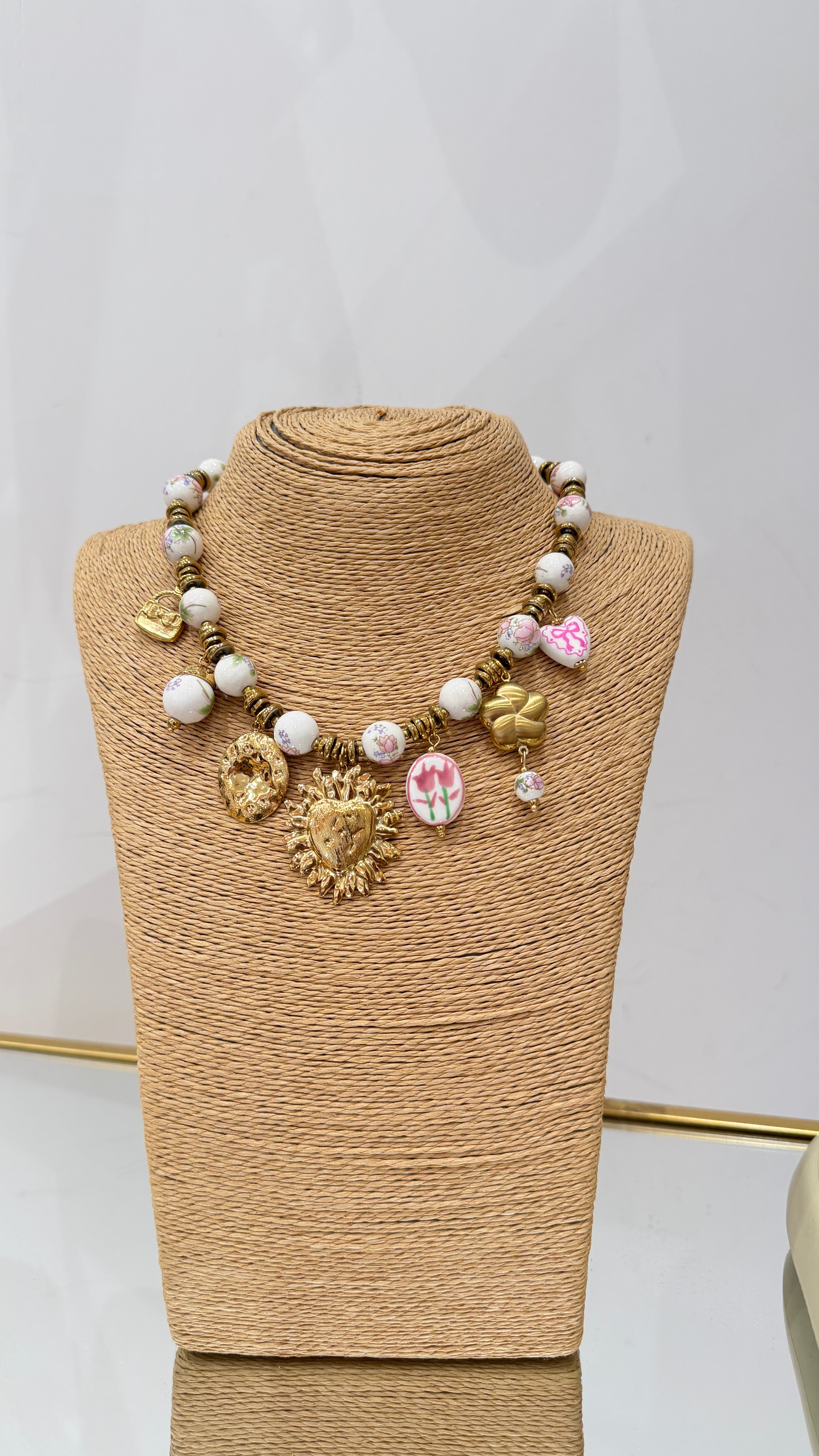 Collana Sacro Cuore rosa