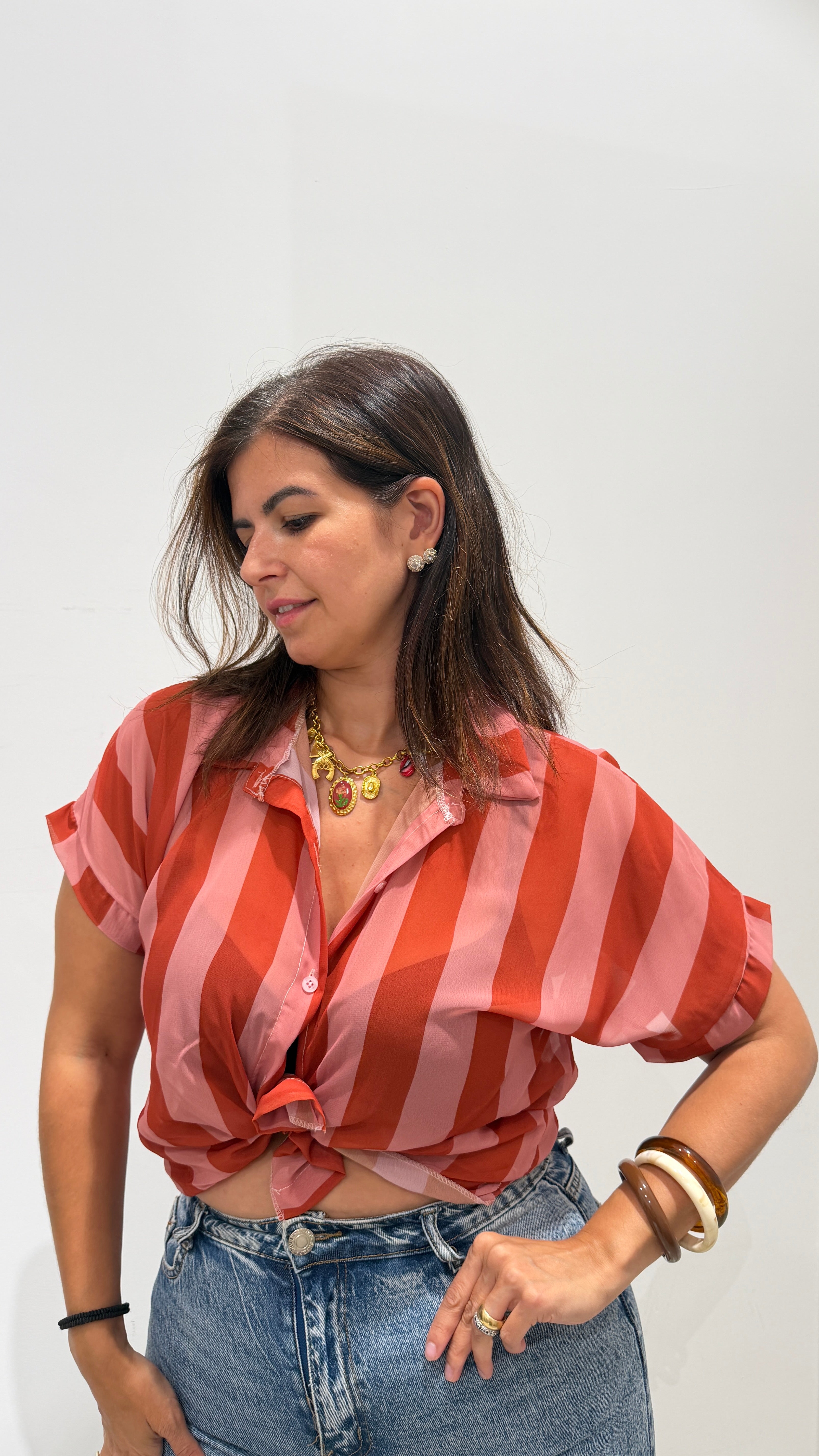 Camicia a righe nodo